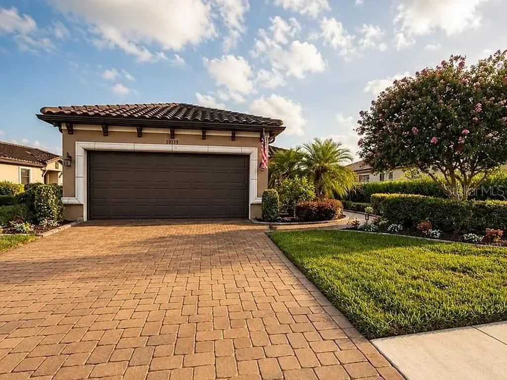 10319 Saint Francis Terrace, PALMETTO