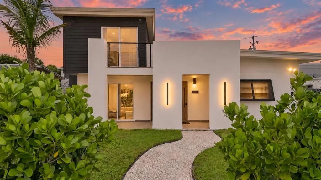 838 E 24th Avenue, NEW SMYRNA BEACH