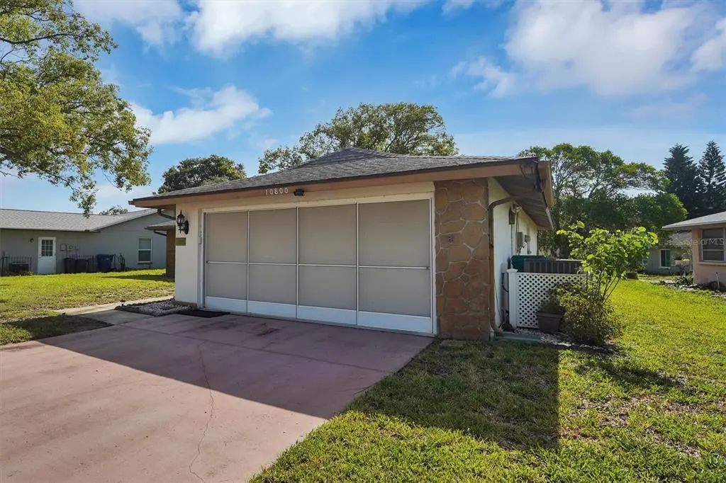 10800 Los Santos Drive, PORT RICHEY