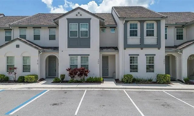 306 Captiva Drive, DAVENPORT