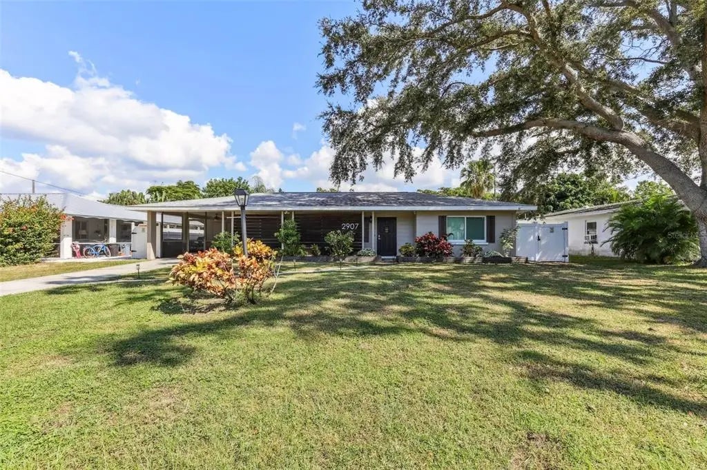 2907 Marshall Drive, SARASOTA