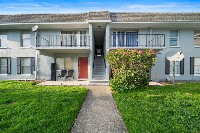 923 W Oak Ridge Road 923d, ORLANDO