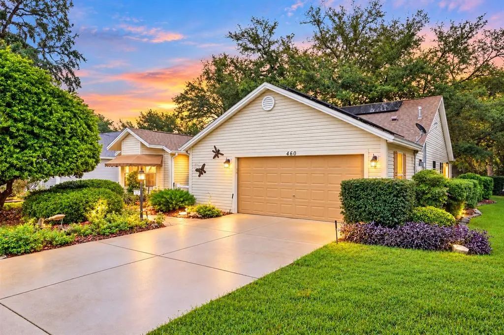 460 Loma Paseo Drive, THE VILLAGES