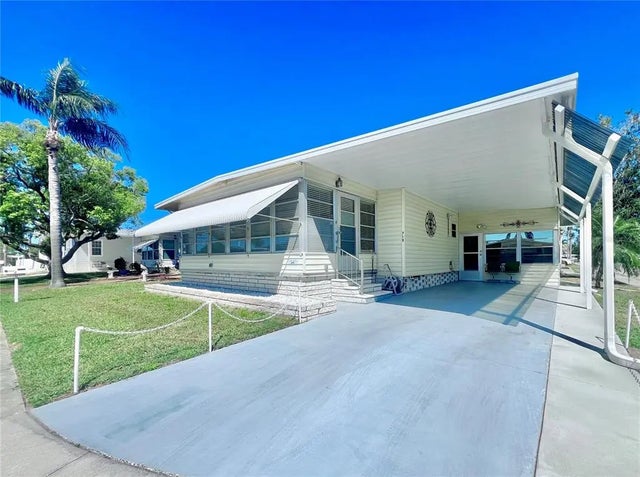 1100 Belcher Road S 719, LARGO
