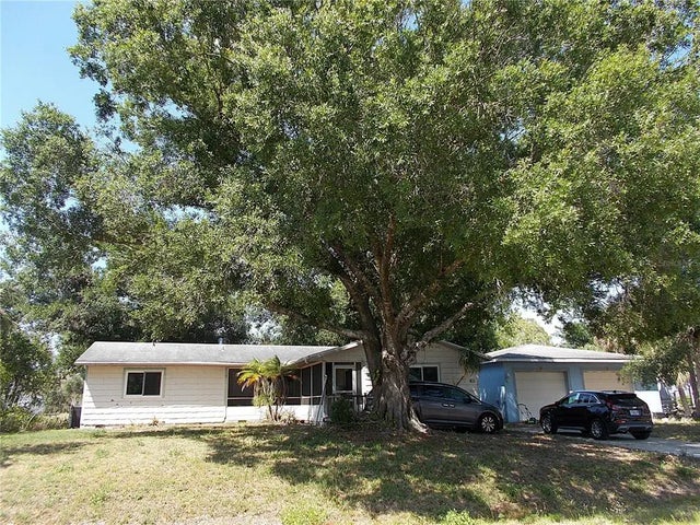 2682 Yamada Lane, NORTH PORT