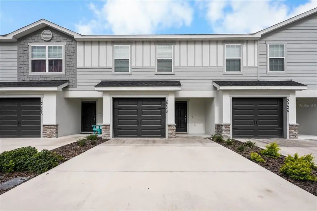 2726 Idyll Lakes Circle, PLANT CITY