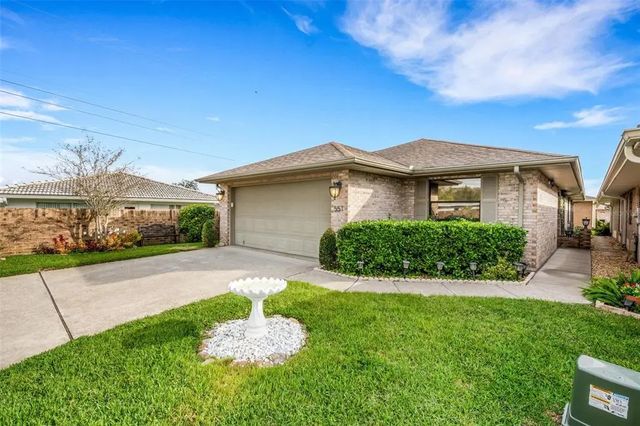 551 Grand Cayman Circle, LAKELAND