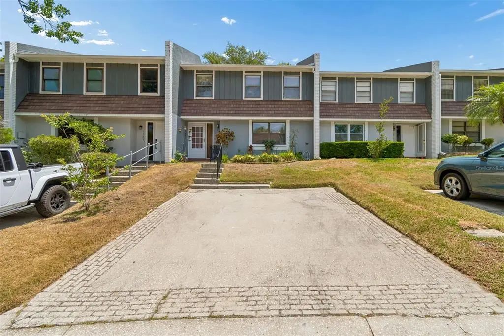 1319 Abbey Crescent Lane, CLEARWATER