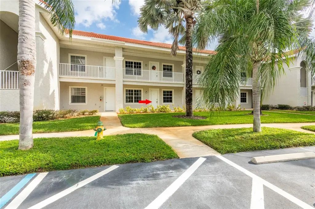 6808 Dali Avenue 104, LAND O LAKES