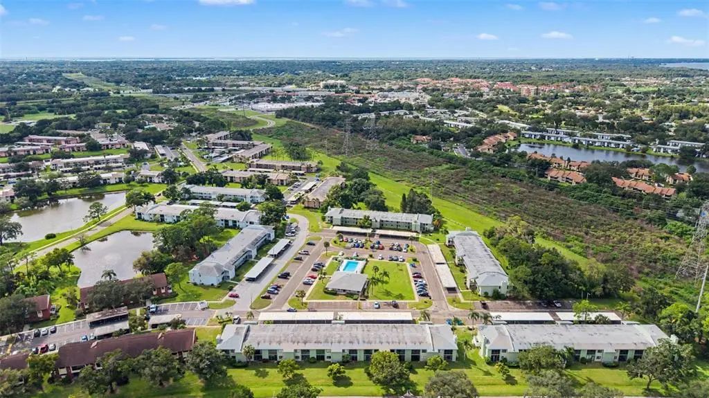 221 Caryl Way 221, OLDSMAR