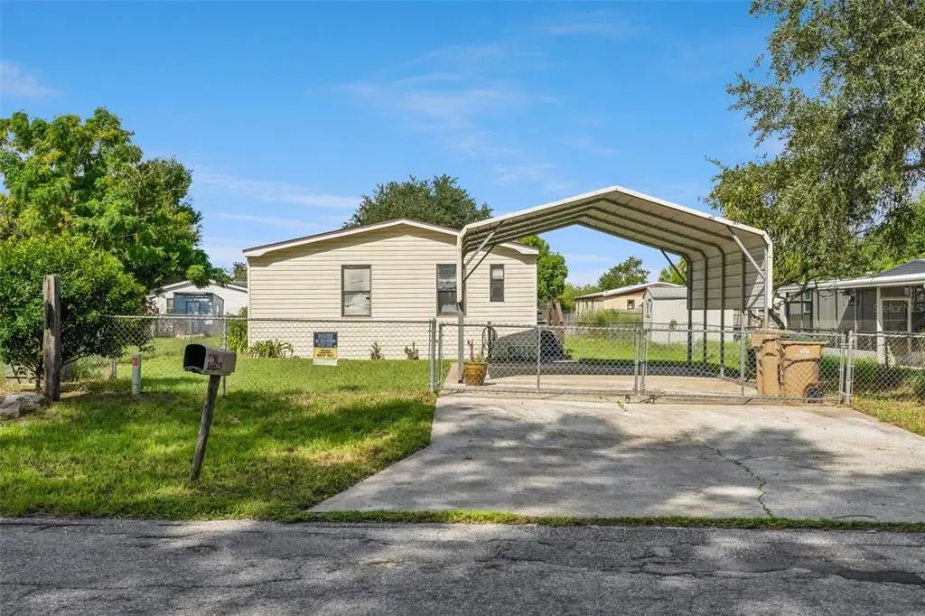 16825 Bay Ave, MONTVERDE