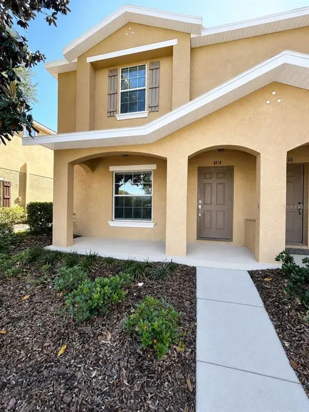 4714 Chatterton Way, RIVERVIEW