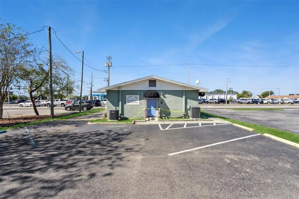 1610 1st Street S, WINTER HAVEN