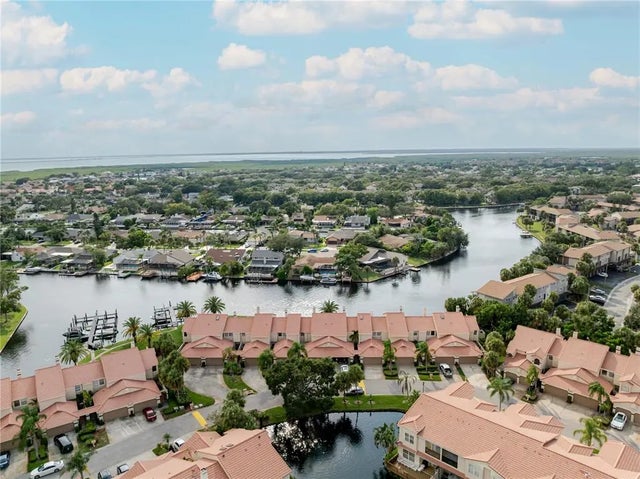 10444 Saint Tropez Place, TAMPA