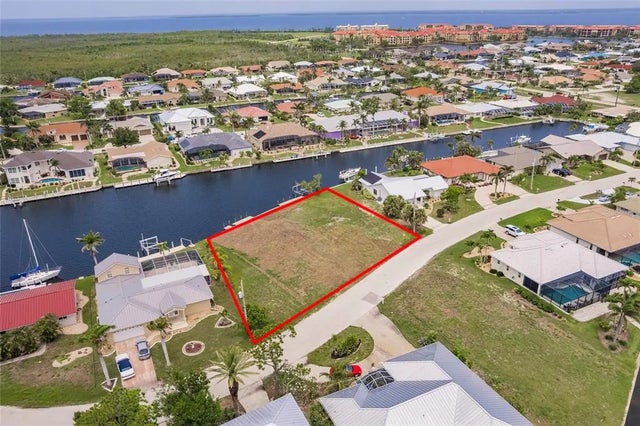 243 Venezia Court, PUNTA GORDA