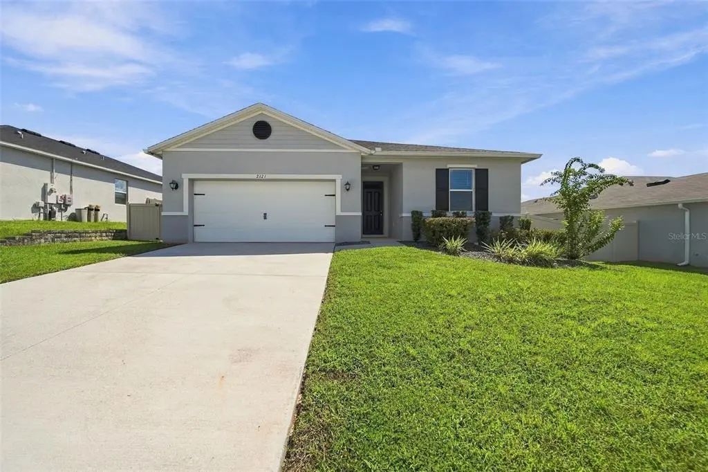 2121 Malbec Court, MINNEOLA