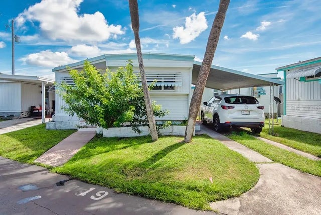 4851 W Gandy Boulevard B5l19, TAMPA