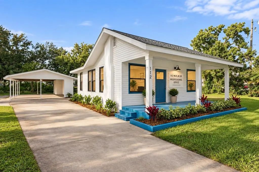 112 E Martin Luther King Jr Drive, TARPON SPRINGS