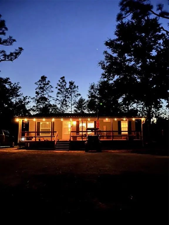 105 Slipper Way, HAWTHORNE