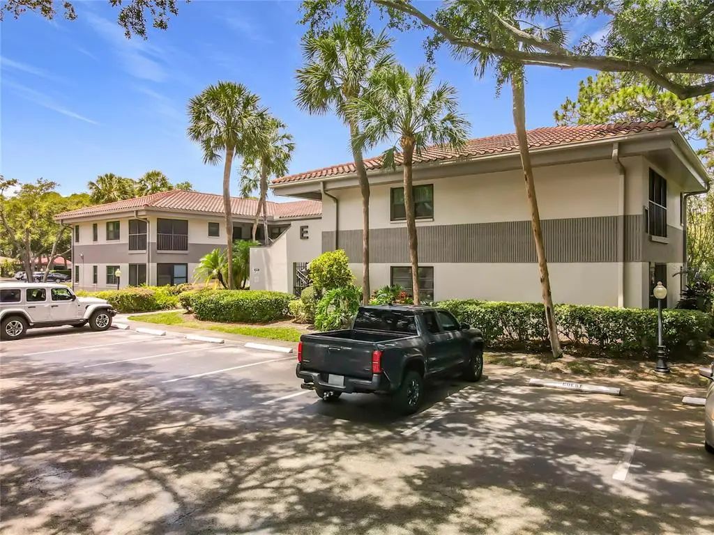 2650 Countryside Boulevard E103, CLEARWATER