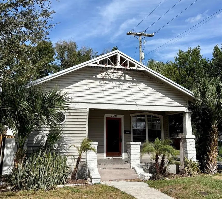 2226 E 10th Avenue, TAMPA