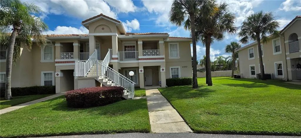 13313 Fairway Glen Drive 104, ORLANDO