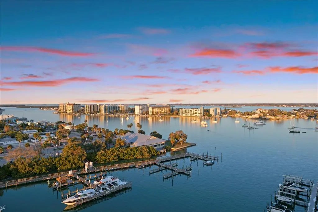 521 Mandalay Avenue 1210, CLEARWATER BEACH