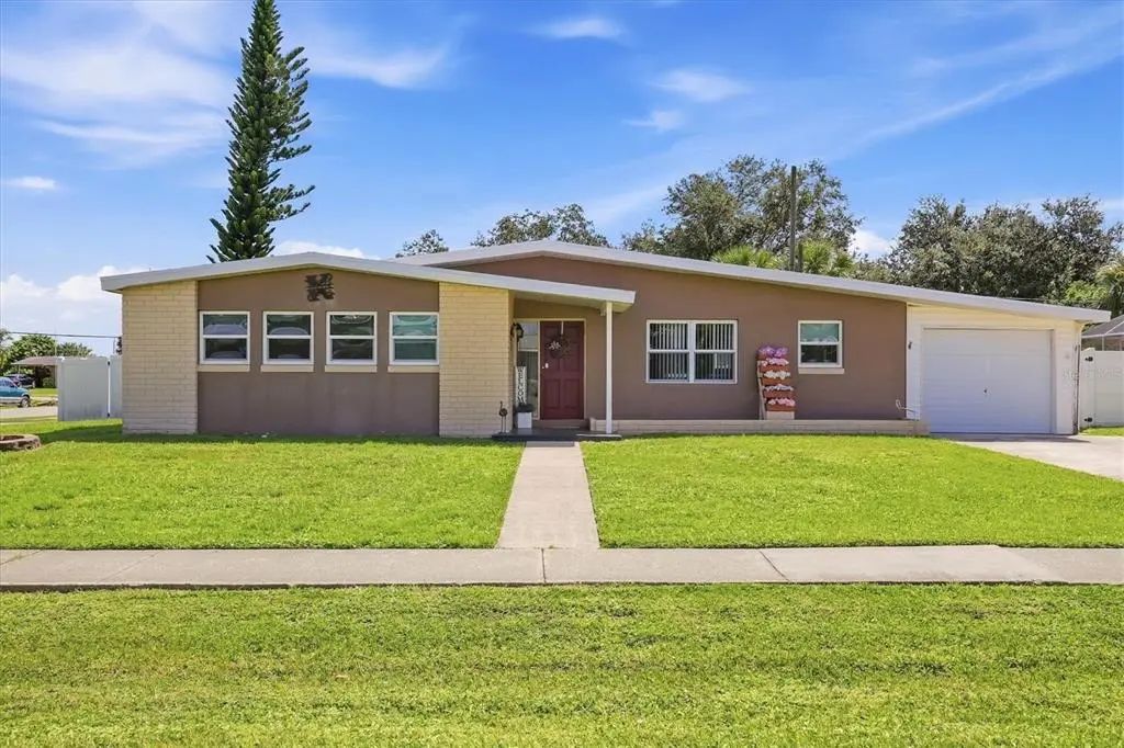 2424 Warne Street, PORT CHARLOTTE