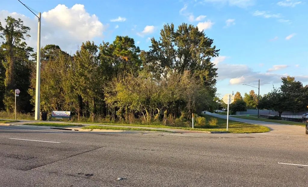 10921 E Colonial Drive, ORLANDO