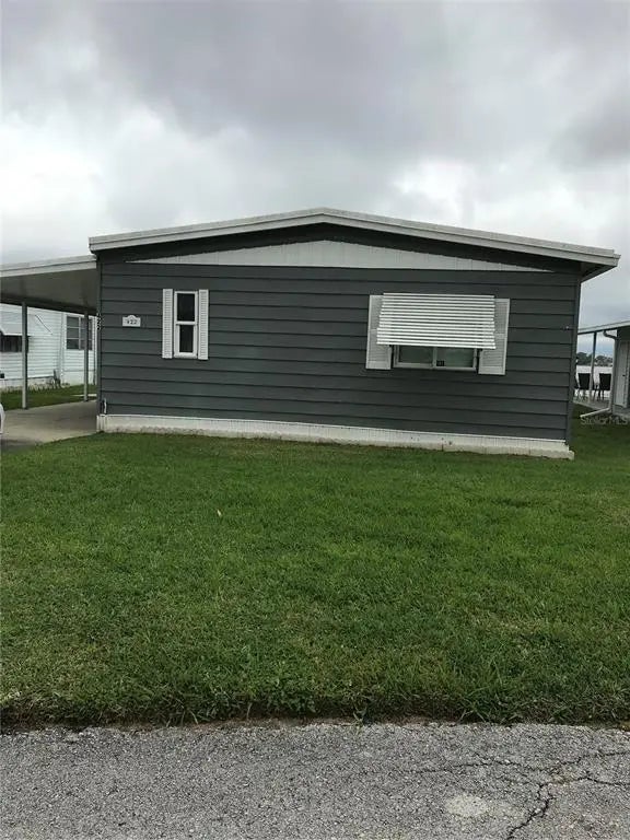 422 Lakeside Ranch Circle, WINTER HAVEN