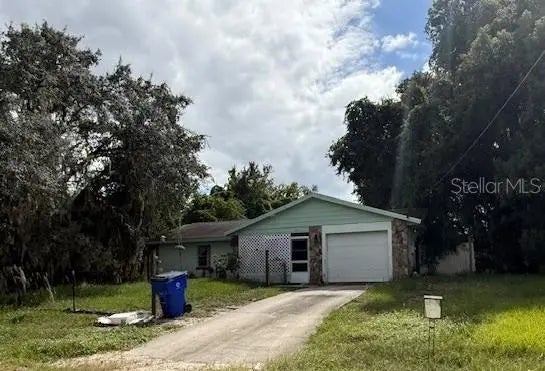 2871 W Albatross Road, AVON PARK