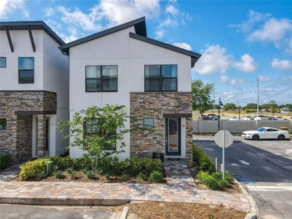 181 Villa Domani Circle, DAVENPORT