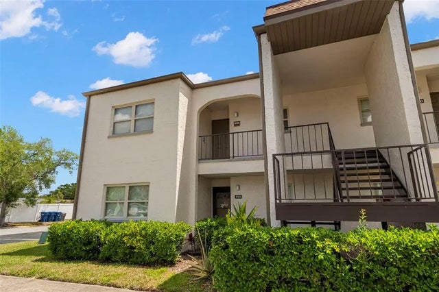 7701 Starkey Road 332, SEMINOLE