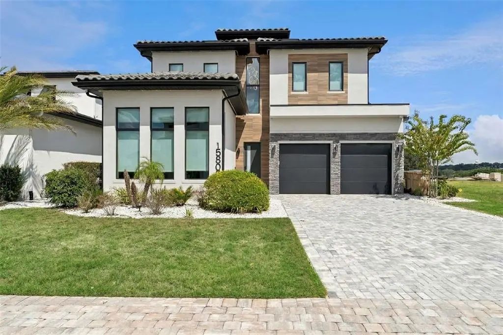 15805 Vetta Drive, MONTVERDE