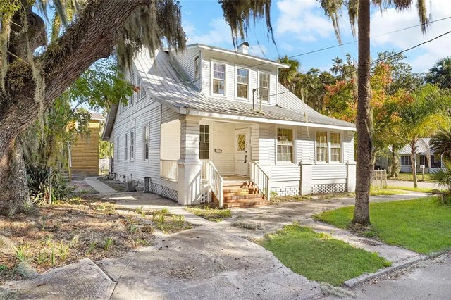 221 S 5th Street, PALATKA