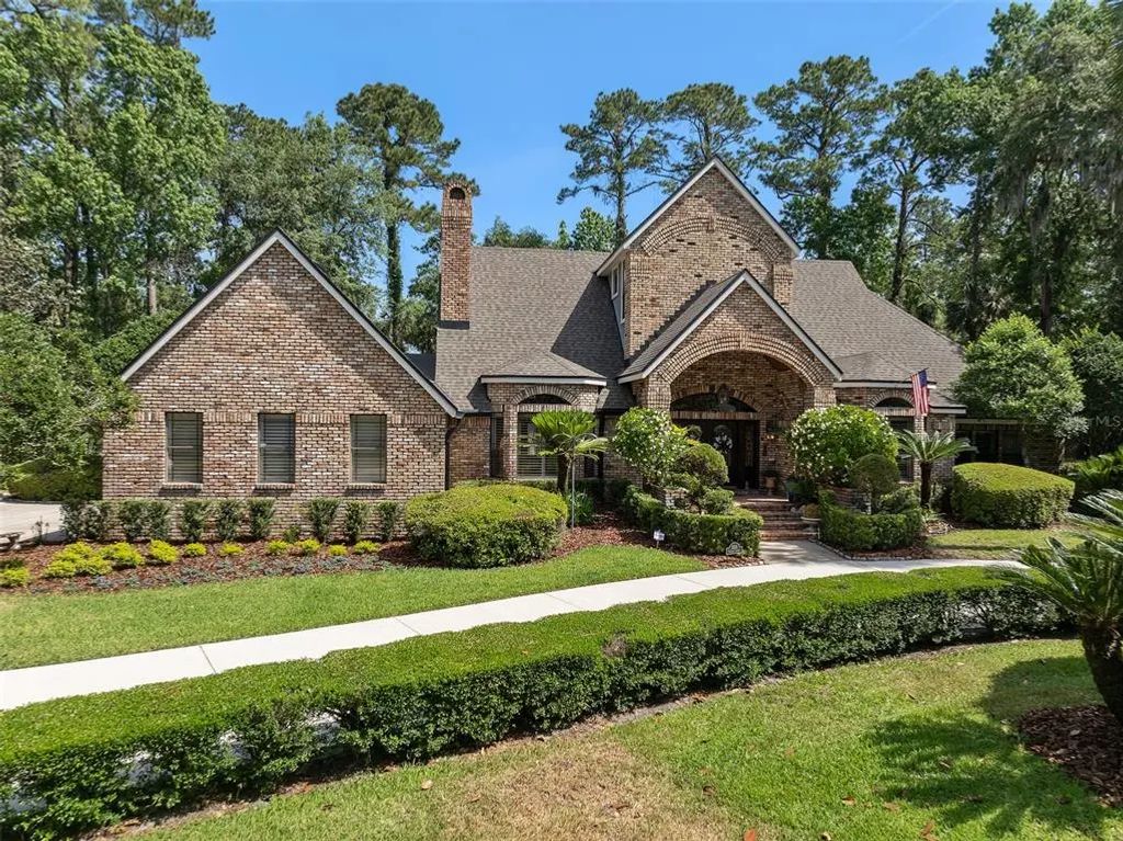 2214 Earleaf Court, LONGWOOD