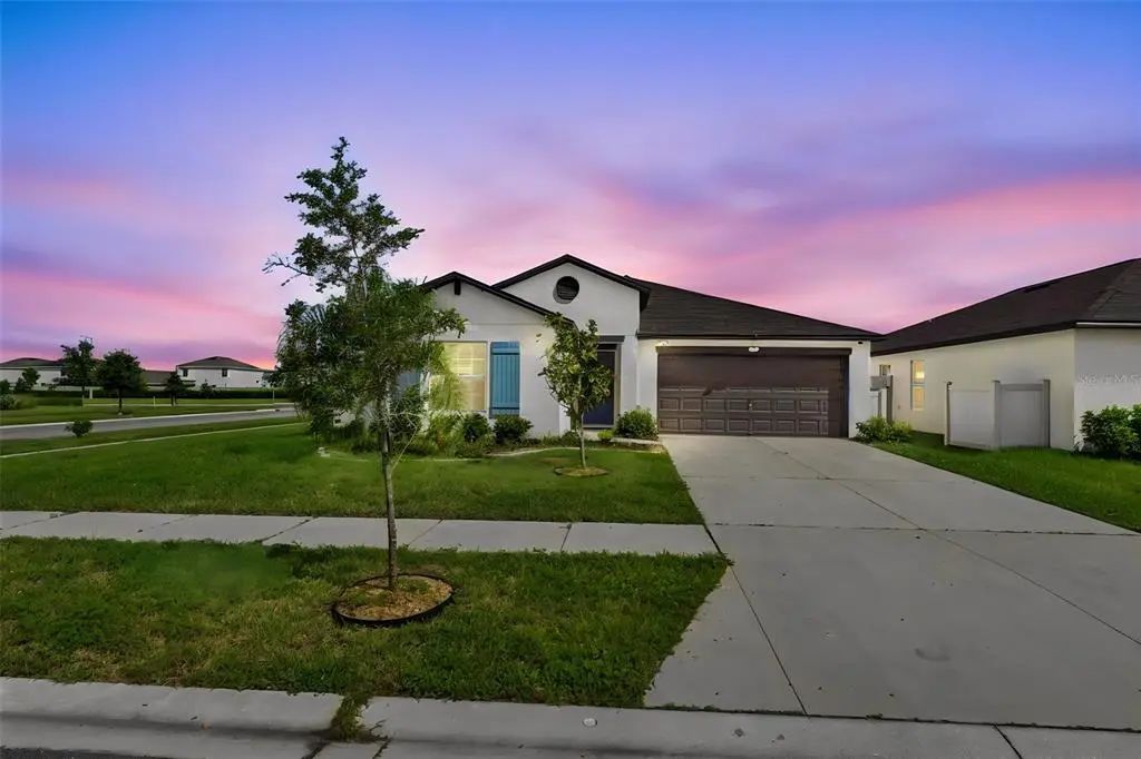 5404 Blue Azure Drive, WIMAUMA