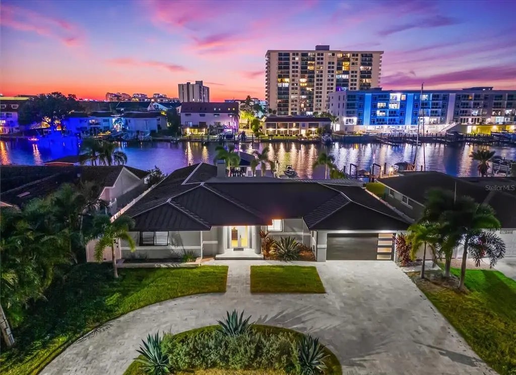 330 Leeward Island, CLEARWATER BEACH