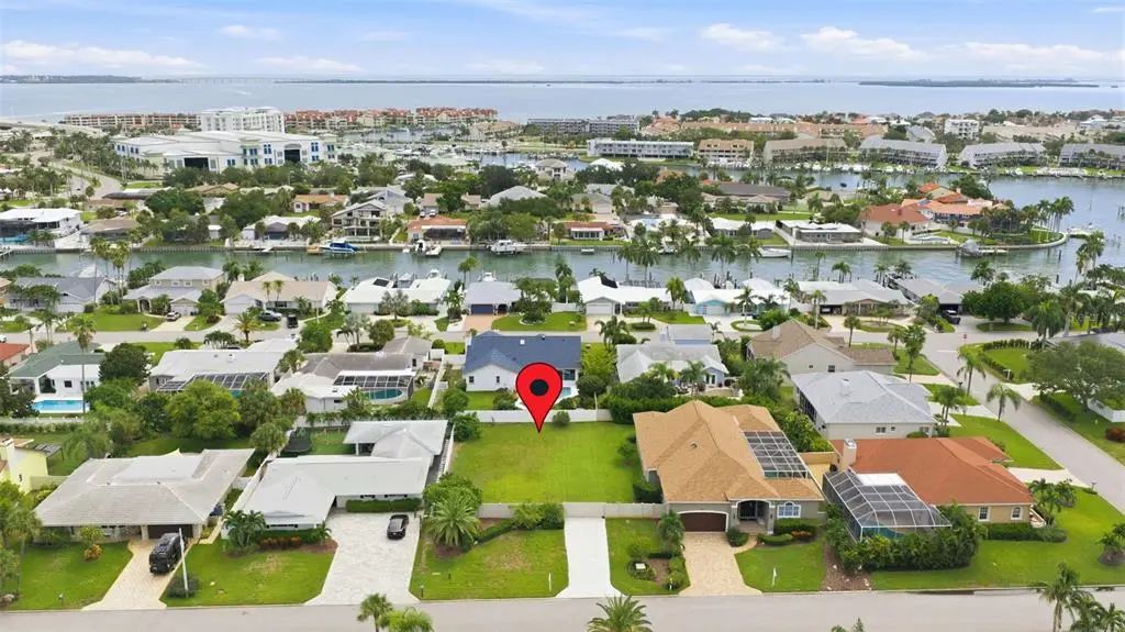 343 7th Avenue N, TIERRA VERDE