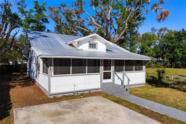 1717 32nd Street, SARASOTA