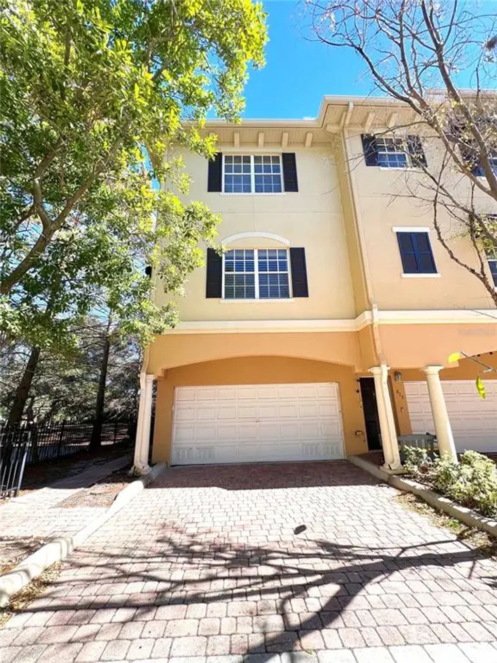 809 Harbor Oak Lane, CLEARWATER