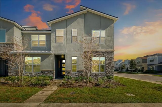 1700 Tropical Palms Circle, KISSIMMEE