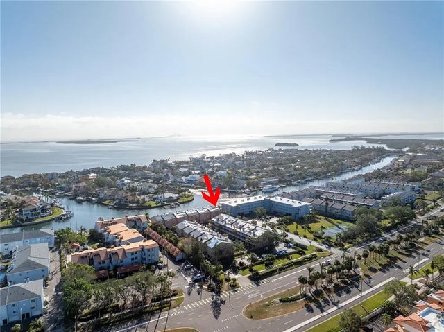 637 Pinellas Bayway S 111, ST PETERSBURG