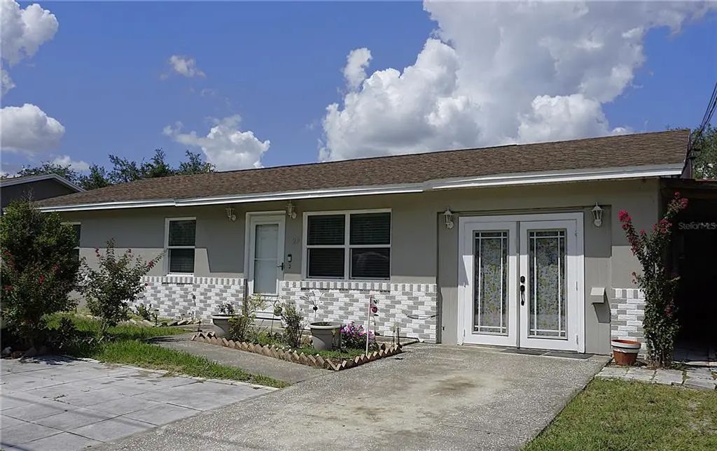 29 E Bob White Street, APOPKA