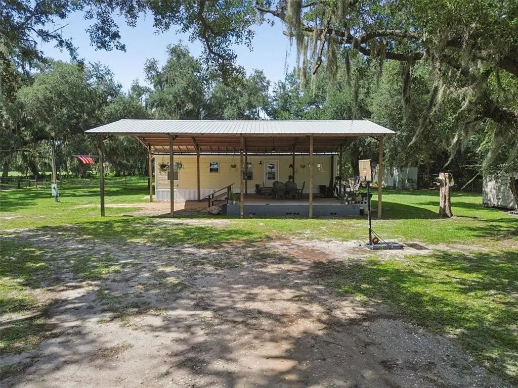 4920 W Knights Griffin Road, PLANT CITY