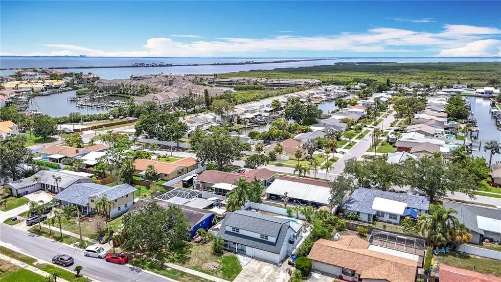 4710 Travertine Drive, TAMPA