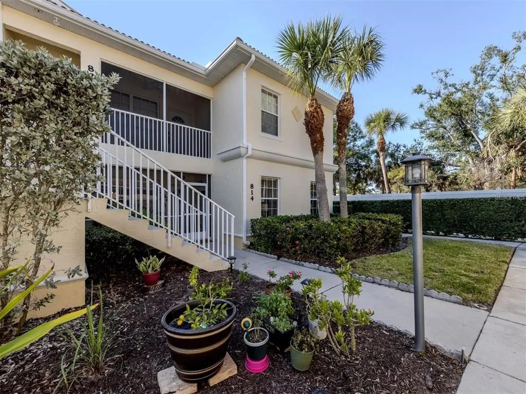 800 Gardens Edge Drive 814, VENICE