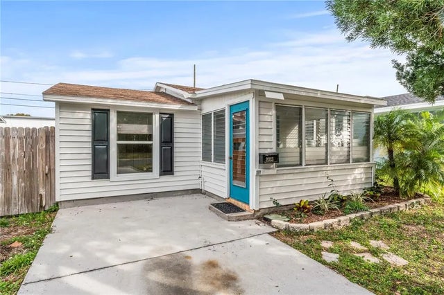 2333 15th Avenue N, ST PETERSBURG