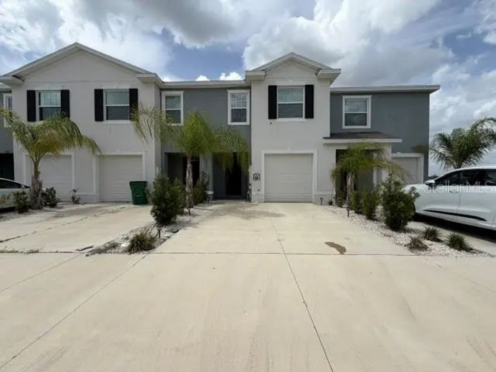 33083 Frosted Clover Way, WESLEY CHAPEL