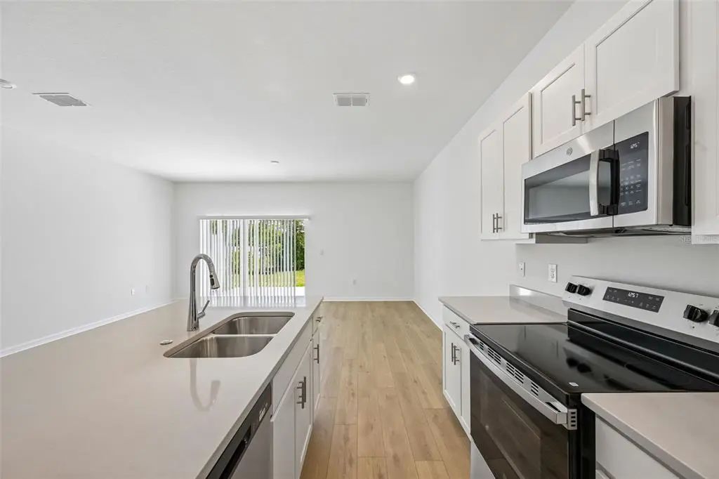 9 of 46 - 7150 Grand Forest Way, NOKOMIS, FL